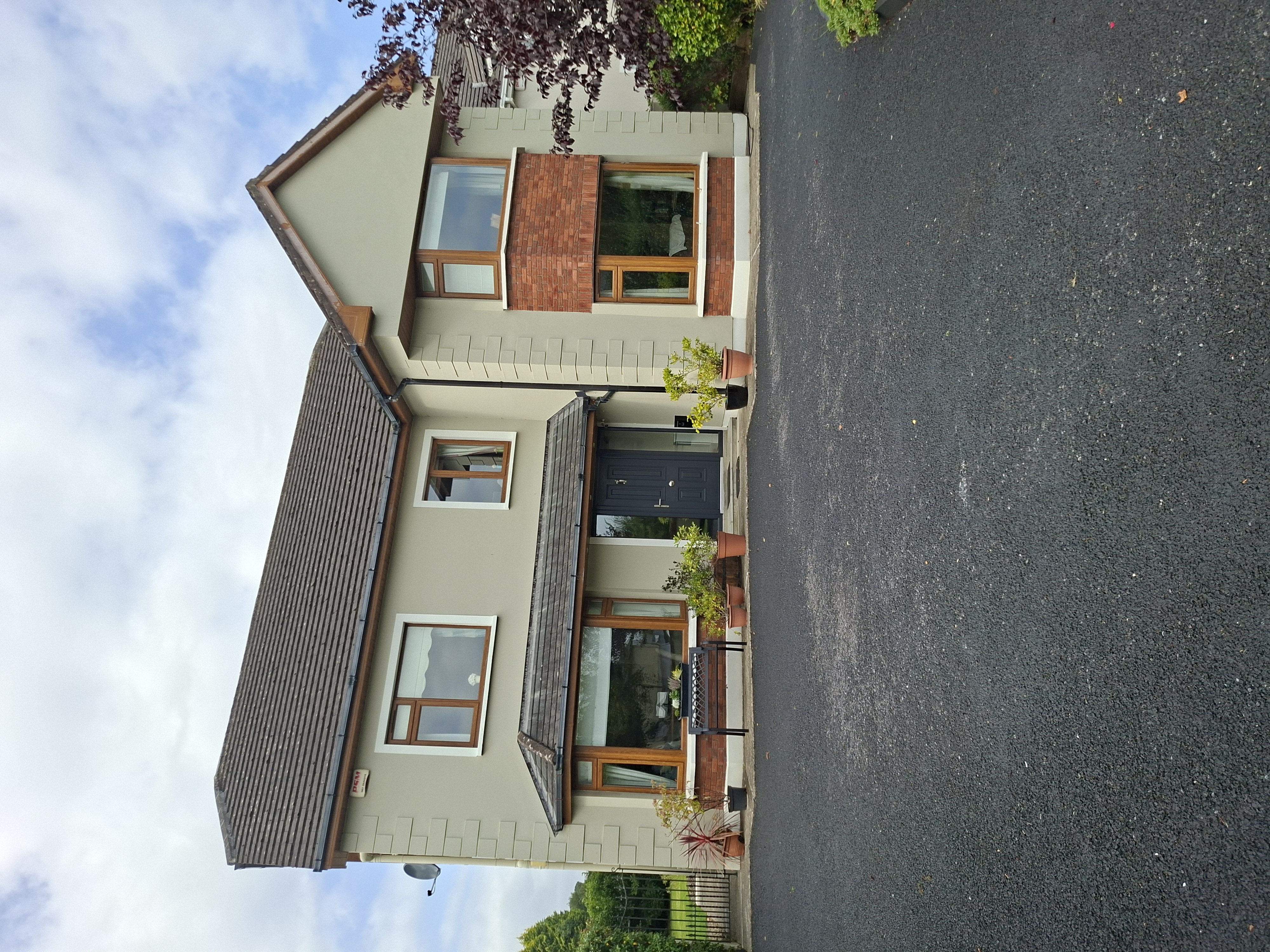 5 bed house in Tralee