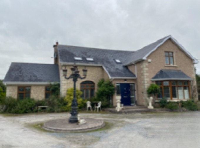 6 Bed House in Caherconlish, Co. Limerick