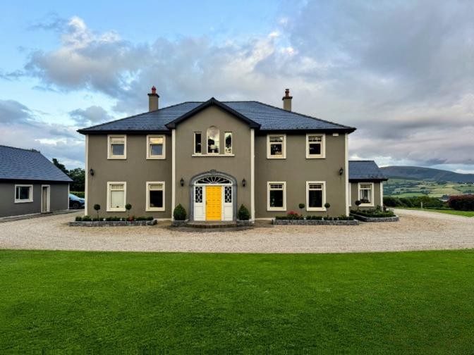 6 Bed Property in Curraghmore, Co. Tipperary