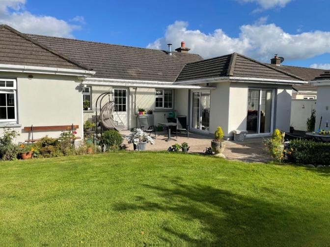 3 Bed Bungalow in Charleville, Co. Cork