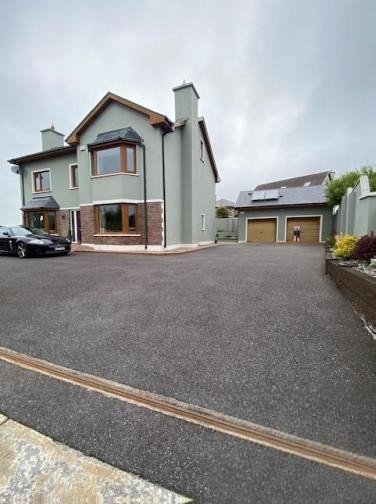 5 Bed Detached Home in Tralee, Co. Kerry