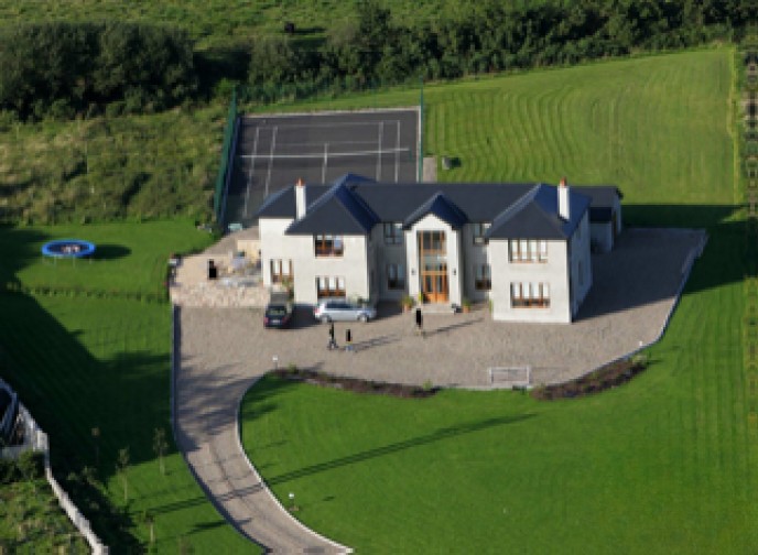 5 Bed Detached Home in Ardnacrusha, Co. Clare