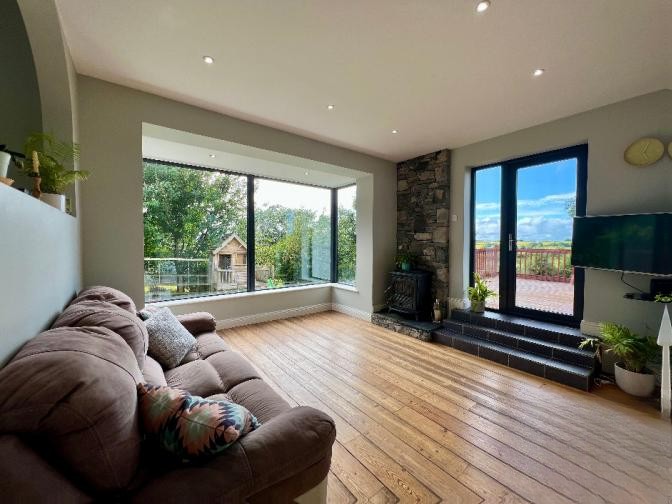 5 Bed Detached Home, Co. Clare