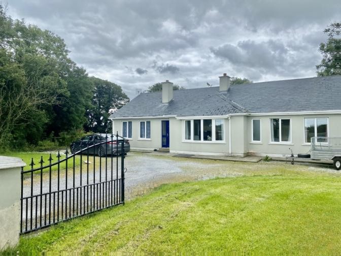 4 Bed Bungalow in Knockenagh, Co. Kerry