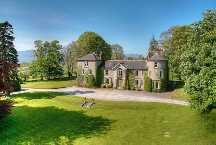 7+ Bed Property in Bansha, Co. Tipperary