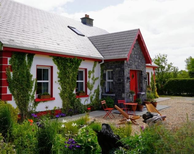 3 Bed Cottage in Tulla, Co. Clare