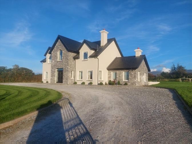 4 Bed House in Beaufort, Co. Kerry