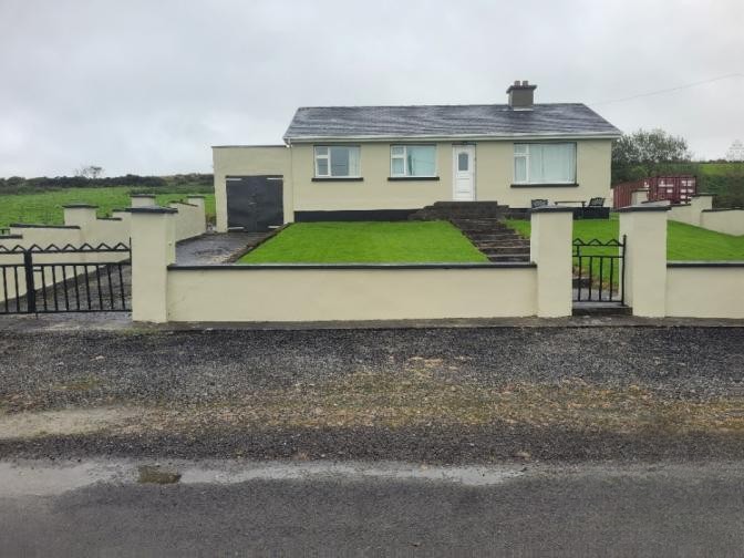 3 Bed Bungalow in Templeglantine, Co. Limerick