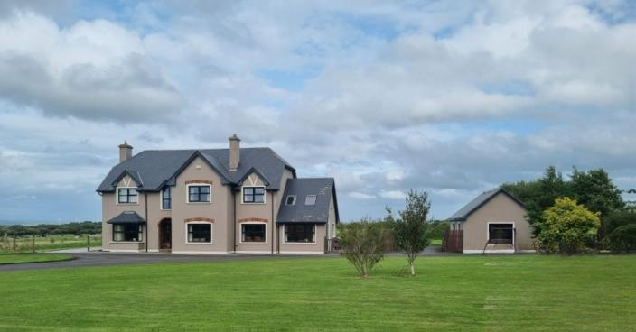 6 Bed Detached Home in Ballybunion, Co. Kerry