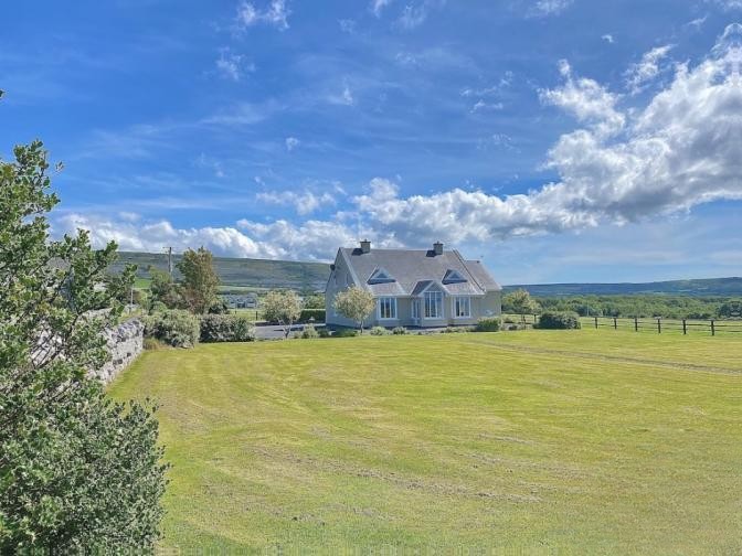 4 Bed House in Ballyvaughan, Co. Clare