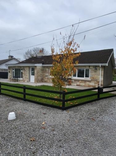 3 Bed Bungalow in Ballyhooly, Co. Cork