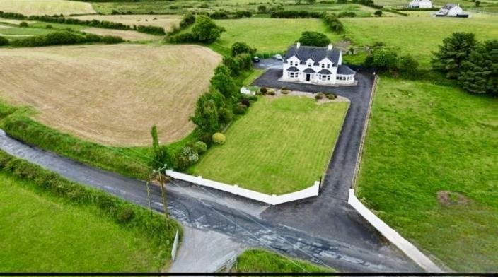 5 Bed Home in Cooraclare, Co. Clare