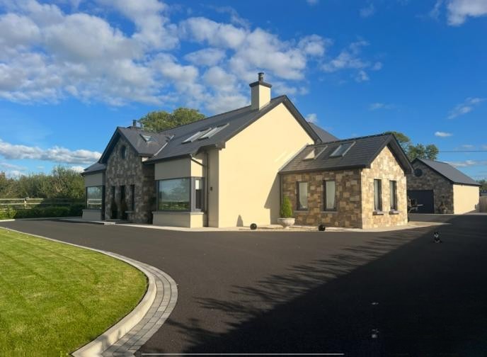 4 Bed House in Newcastle West, Co. Limerick
