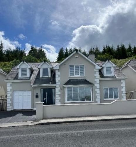4 Bed Detached Home in Foynes, Co. Limerick