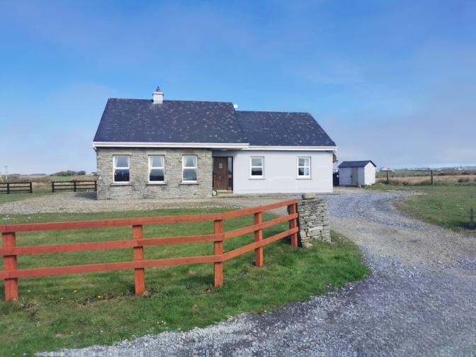 3 Bed Bungalow in Spanish Point, Co. Clare