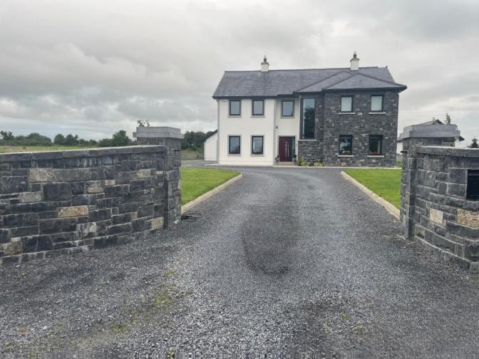 5 Bed Detached Home in Corrandulla, Co. Galway