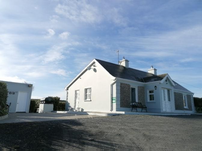5 Bed Farmhouse in Lahinch, Co. Clare