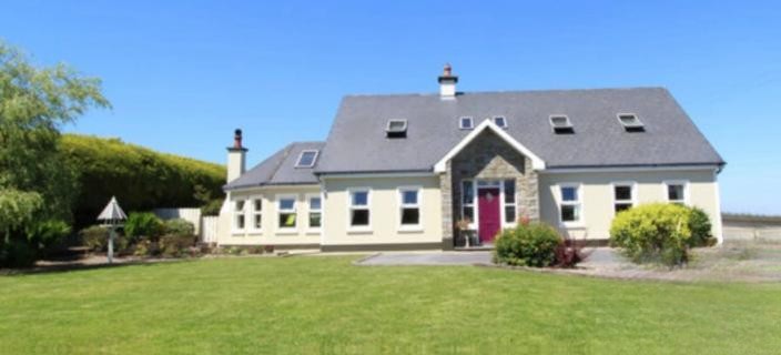 5 Bed House in Kilmaley, Co. Clare