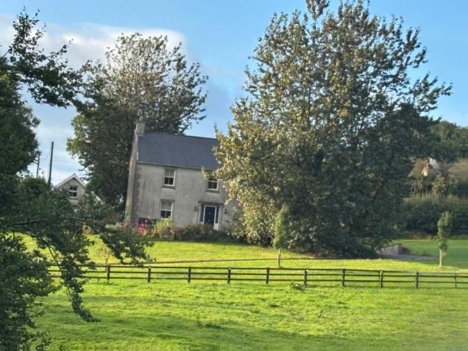 4 Bed Farmhouse in Hollyford, Co. Tipperary