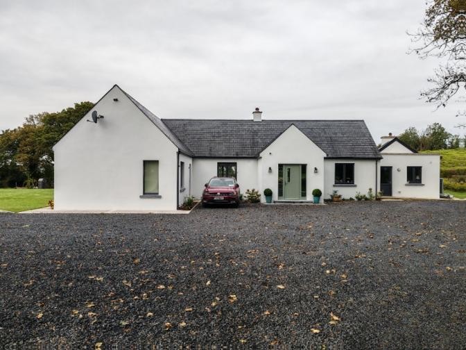 5 Bed Farmhouse in Lough Gur, Co. Limerick