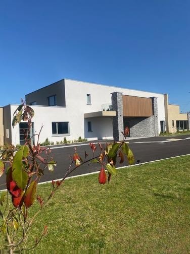 7+ Bed House in Ross Road, Co. Kerry