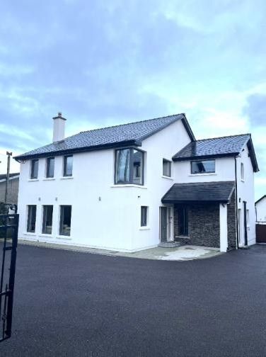 6 Bed Detached Home in Mallow, Co. Cork