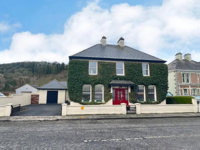 4 Bed House in Foynes, Co. Limerick