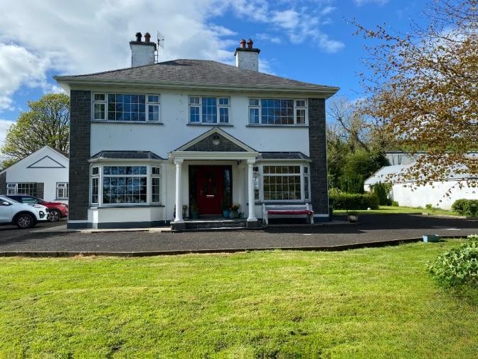 5 Bed House in Shanagolden, Co. Tipperary