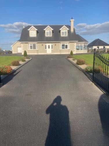 4 Bed Property in Barnaderg, Co. Galway
