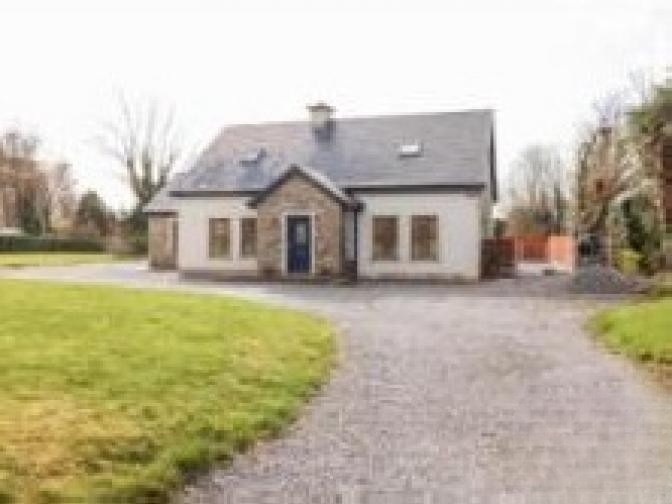 4 Bed House in Farranfore, Co. Kerry
