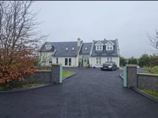 4 Bed Detached Home in Abbeyknockmoy, Co. Galway