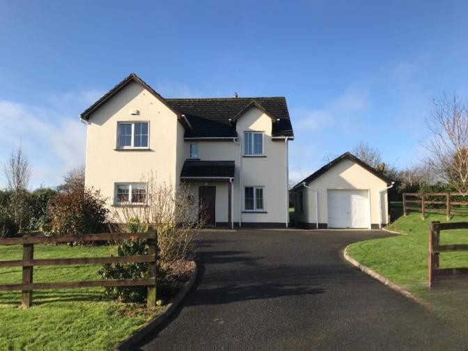 4 Bed House in Ballina / Killaloe, Co. Tipperary
