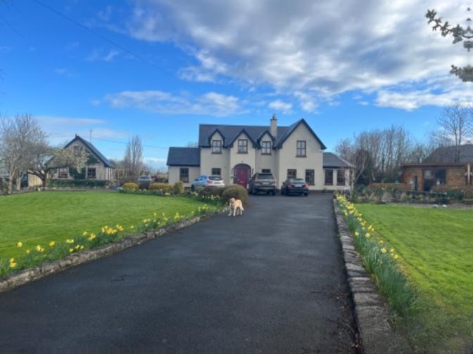 7+ Bed Cabin in Tooreen West, Co. Galway